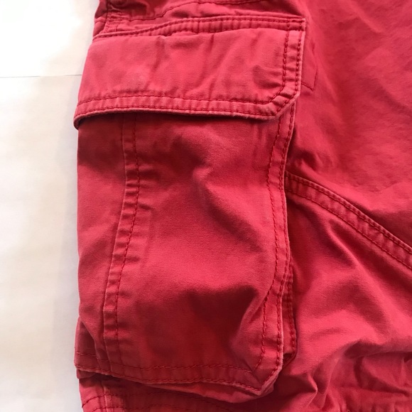 Gap Cargo Shorts in Size 16 - Picture 2 of 8